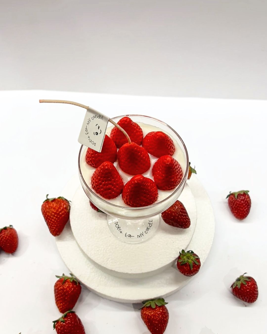 Strawberry Martini Candle - Double Pour (220g)