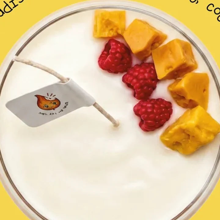 Sienna, The Raspberry Mango Martini candle from above